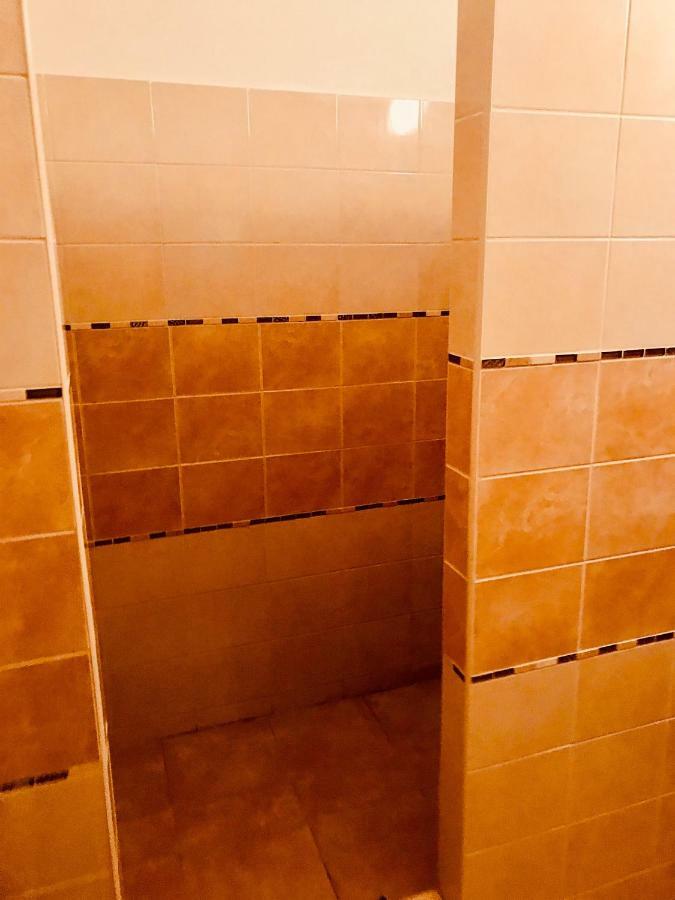 Restaurace Penzion Pod Sumarnikem Tvarozna Lhota Buitenkant foto