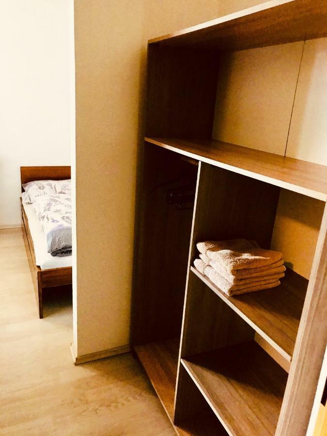 Restaurace Penzion Pod Sumarnikem Tvarozna Lhota Buitenkant foto
